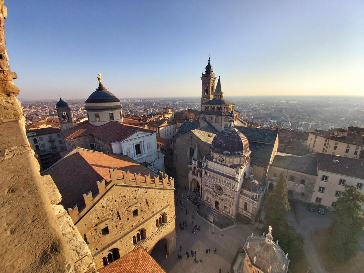 Bergamo Allegra Buitenkant foto