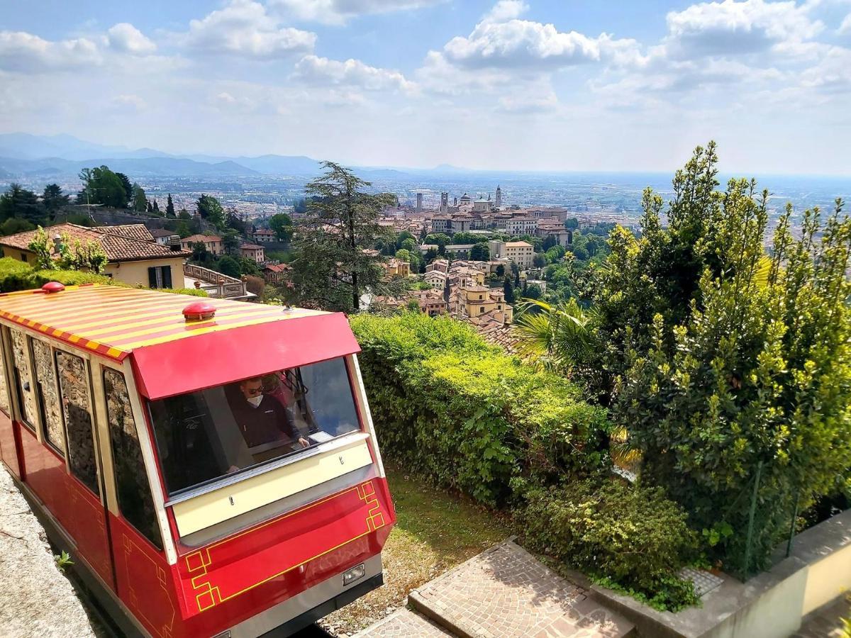 Bergamo Allegra Buitenkant foto